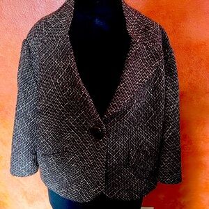 Tehari new cropped blazer w bell sleeves.